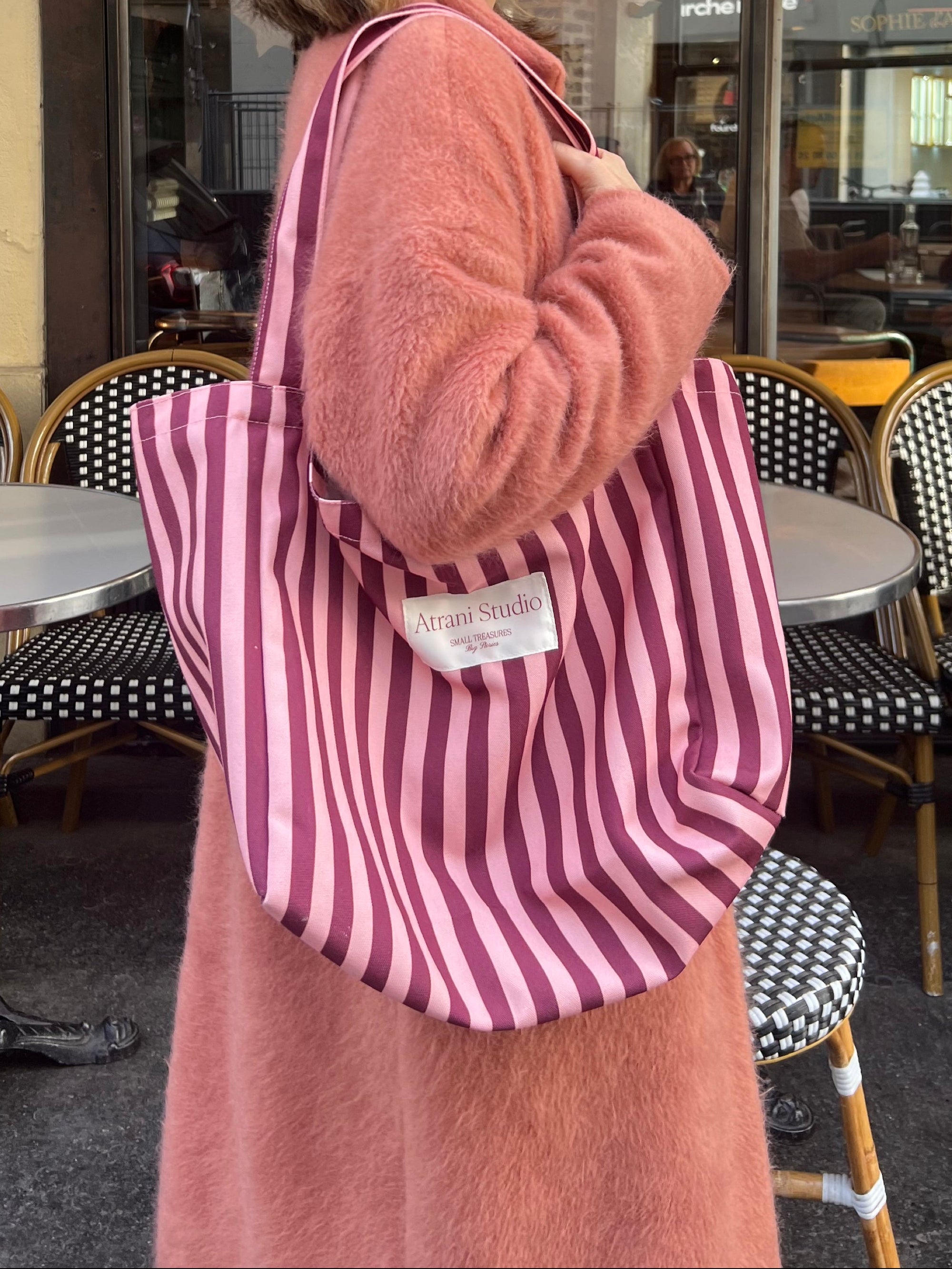 The Signature Tote Bag